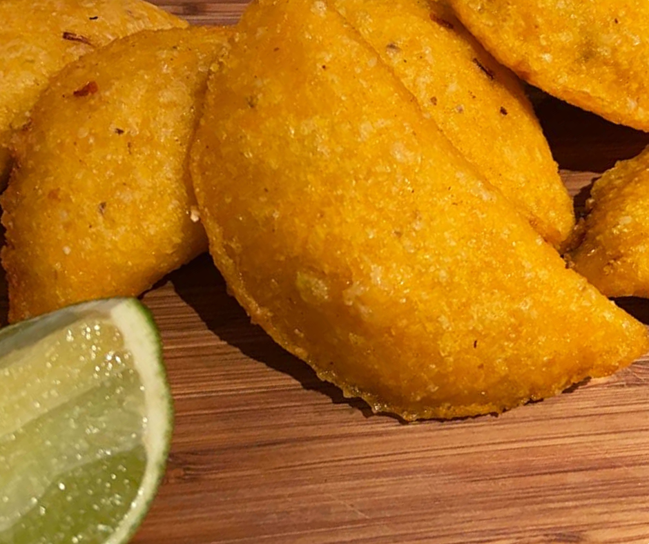 Empanadas de maíz fritas colombianas